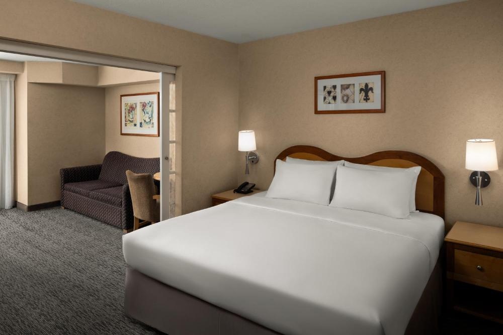 Anaheim Portofino Inn & Suites Image 20